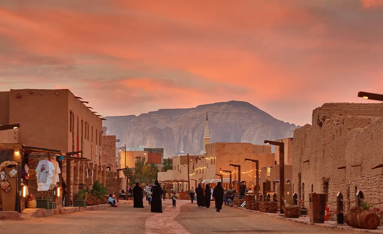 رحلة إلى العلا